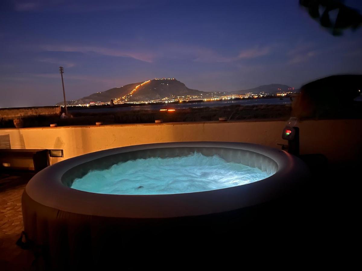 Villa Esclusiva In Riserva Naturale Torre Nubia Екстер'єр фото